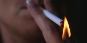 Курильщики испытывают трудности при отказе от привычки