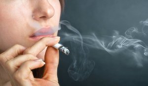 Вред курения для женщины